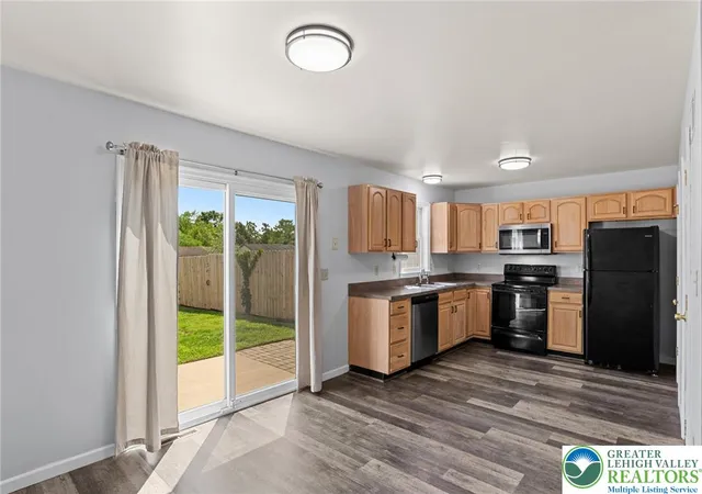 Photo 3 of Townhouse for sale at 4 Claires Way, Fredericksburg, PA 17026 | MLS# 783213 | Listing updated on 2026-09-24