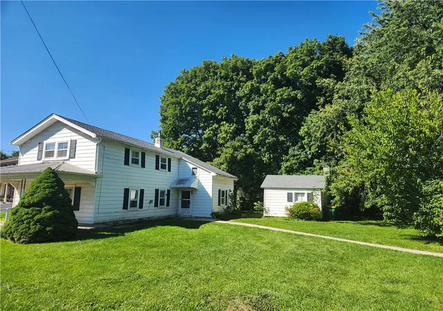 Photo 2 of Single family home for sale at 1464 S Krocks Rd, Lower Macungie Twp, PA 18106 | MLS# 783622 | Listing updated on 2026-08-30