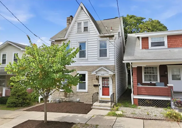 Photo 2 of Sale Pending at 1515 Shipman St, Bethlehem, PA 18018 | MLS# 783478 | Listing updated on 2026-09-09