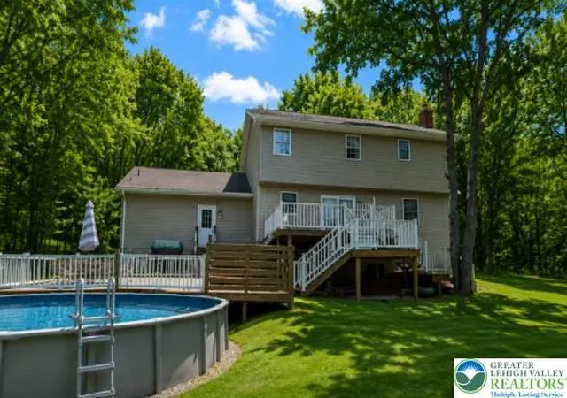 Photo 3 of Sale Pending at 303 E Mountain Top Rd, Summit Hill, PA 18250 | MLS# 783655 | Listing updated on 2026-09-03