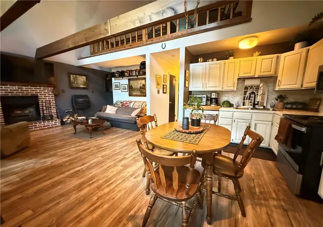Photo 5 of Single family home for sale at 195 Lipo Way, Albrightsville, PA 18210 | MLS# 783715 | Listing updated on 2026-08-31