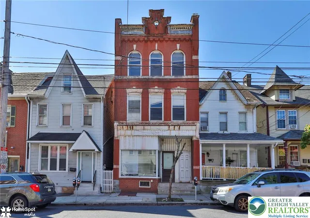 Photo 2 of Townhouse for sale at 512 E 4th Street, Bethlehem, PA 18015 | MLS# 783704 | Listing updated on 2026-08-31