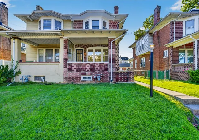 Photo 3 of Sale Pending at 842 Sherman St, Allentown, PA 18109 | MLS# 783679 | Listing updated on 2026-09-06