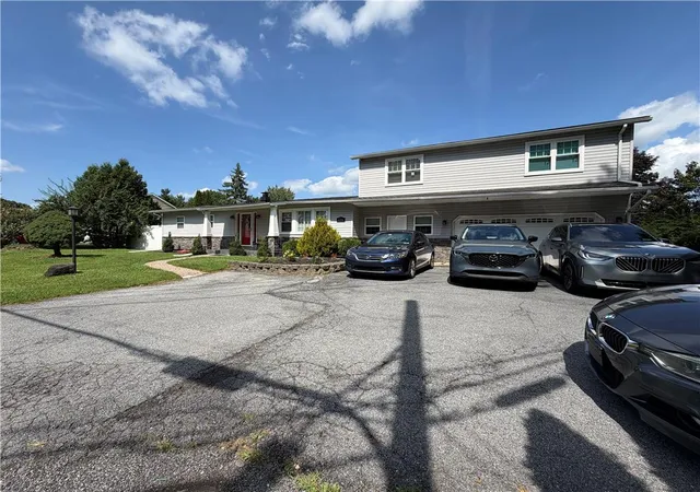 Photo 2 of Single family home for sale at 1704 Pennsylvania Ave, Bethlehem, PA 18018 | MLS# 783716 | Listing updated on 2026-09-14