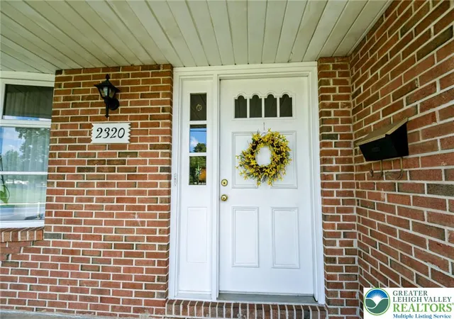 Photo 3 of Single family home for sale at 2320 Madison Ave, Bethlehem, PA 18017 | MLS# 783574 | Listing updated on 2026-10-06