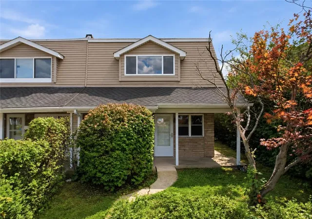 Photo 1 of Sale Pending at 1630 Cambridge St, Allentown, PA 18109 | MLS# 783405 | Listing updated on 2026-09-11