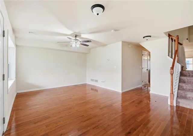 Listing Photo 5 - Condo for sale in building located at 1630 Cambridge St, PHILADELPHIA, PA 19130