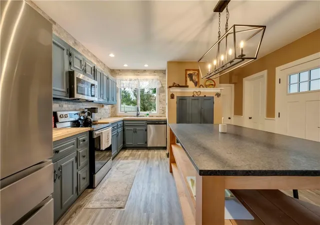 Photo 4 of Sale Pending at 128 Mauch Chunk St, Nazareth, PA 18064 | MLS# 783633 | Listing updated on 2026-09-08