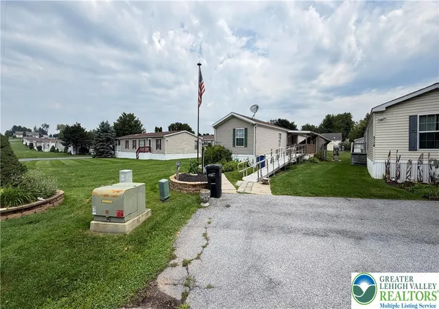 Photo 2 of Sale Pending at 3130 Sherman Dr, Macungie, PA 18062 | MLS# 783799 | Listing updated on 2026-09-29