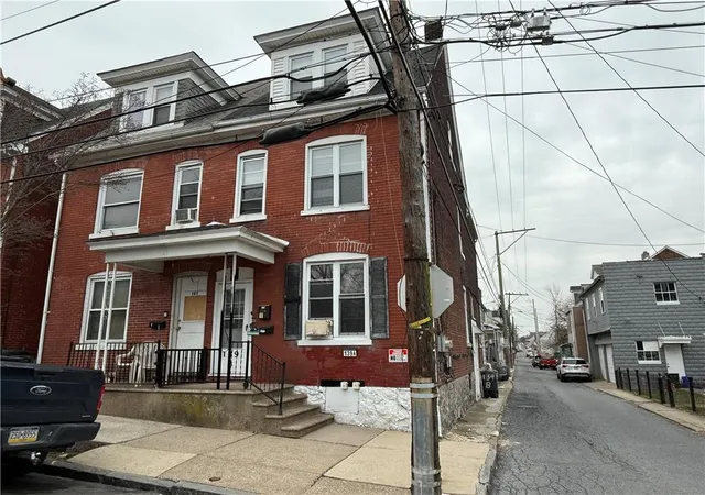 Photo 2 of Sale Pending at 139 S 9th Street, Easton, PA 18042 | MLS# 783712 | Listing updated on 2026-10-02