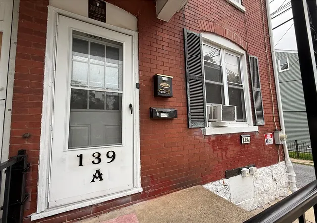 Photo 3 of Sale Pending at 139 S 9th Street, Easton, PA 18042 | MLS# 783712 | Listing updated on 2026-10-02