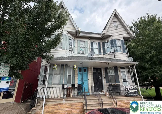 Photo 4 of Sale Pending at 1251 Northampton St, Easton, PA 18042 | MLS# 783839 | Listing updated on 2026-09-10