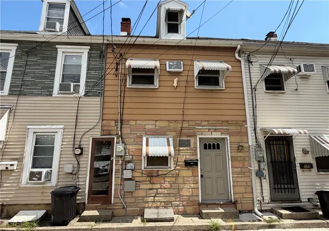 Photo 1 of Sale Pending at 231 Peach St, Allentown, PA 18102 | MLS# 783847 | Listing updated on 2026-09-08