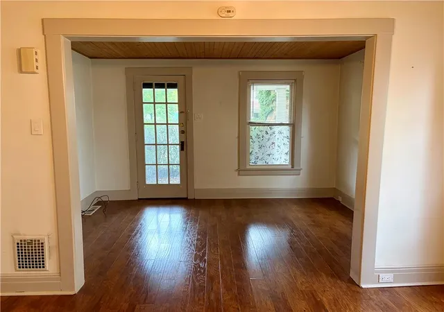 Photo 3 of Single family home for sale at 805 Dellwood St, Bethlehem, PA 18018 | MLS# 783717 | Listing updated on 2026-09-18