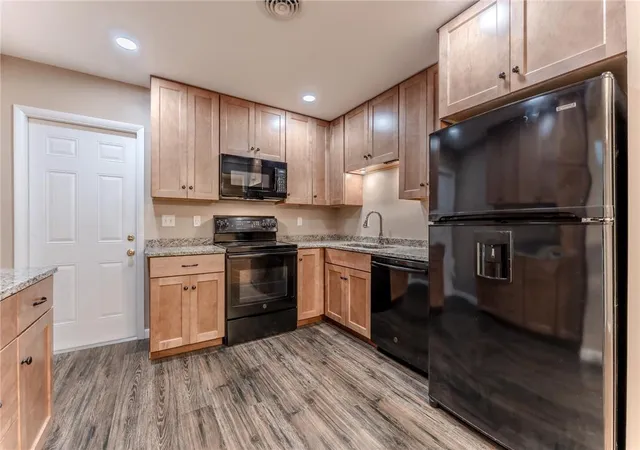 Photo 2 of Sale Pending at 3950 Bruce Ln, Bethlehem, PA 18020 | MLS# 783805 | Listing updated on 2026-09-07