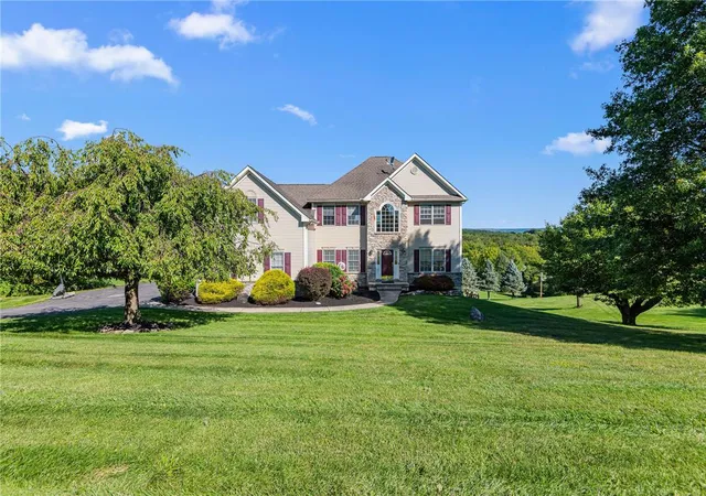 Photo 2 of Single family home for sale at 2617 Rising Sun Rd, Slatington, PA 18080 | MLS# 783814 | Listing updated on 2026-10-05