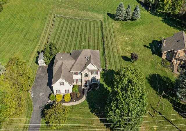 Photo 3 of Single family home for sale at 2617 Rising Sun Rd, Slatington, PA 18080 | MLS# 783814 | Listing updated on 2026-10-05