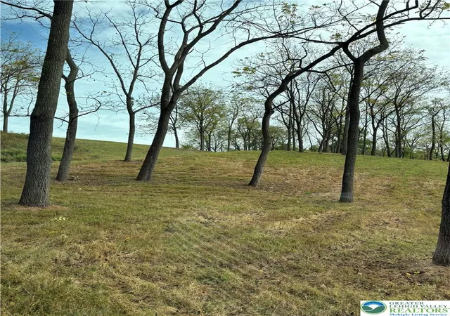 Photo 4 of Sale Pending at 2795 Valley Rd, Orefield, PA 18069 | MLS# 783905 | Listing updated on 2026-09-21