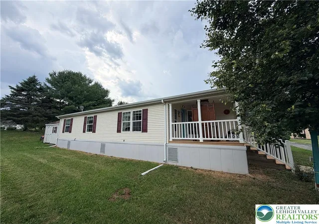 Photo 1 of Sale Pending at 4442 Grey Wolf Ln, South Whitehall Twp, PA 18069 | MLS# 783913 | Listing updated on 2026-09-10