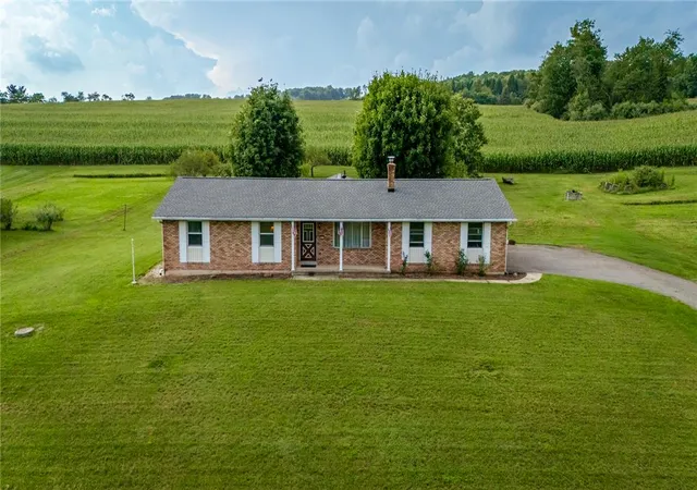 Photo 3 of Sale Pending at 59 School Dr, New Ringgold, PA 17960 | MLS# 783853 | Listing updated on 2026-09-08