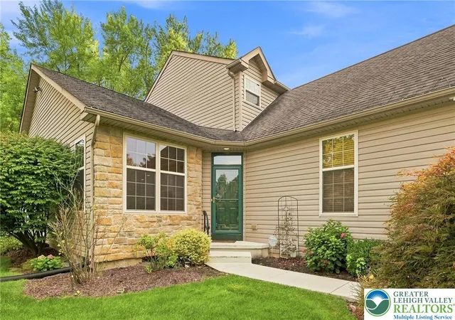 Photo 4 of Sale Pending at 3183 Village Dr, Center Valley, PA 18034 | MLS# 783695 | Listing updated on 2026-09-09