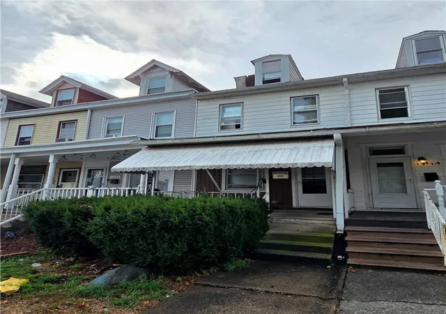 Photo 1 of Townhouse for sale at 1334 W Gordon St, Allentown, PA 18102 | MLS# 783895 | Listing updated on 2026-09-06