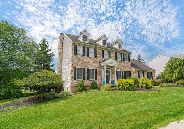 Photo 2 of Sale Pending at 102 Sutton Rd, Easton, PA 18045 | MLS# 783284 | Listing updated on 2026-09-21