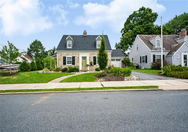 Photo 1 of Sale Pending at 1816 W Woodlawn St, Allentown, PA 18104 | MLS# 783656 | Listing updated on 2026-09-07