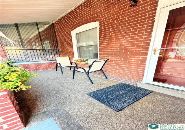 Photo 3 of Townhouse for sale at 182 Chew, Allentown, PA 18102 | MLS# 783889 | Listing updated on 2026-09-03