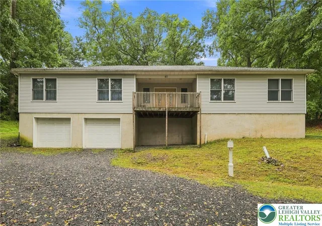Photo 2 of Single family home for sale at 67 King St, East Stroudsburg, PA 18301 | MLS# 783756 | Listing updated on 2026-09-13