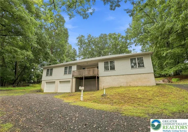 Photo 3 of Single family home for sale at 67 King St, East Stroudsburg, PA 18301 | MLS# 783756 | Listing updated on 2026-10-05