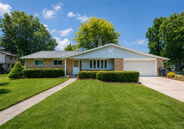 Photo 1 of Sale Pending at 4245 Windsor Pl, Center Valley, PA 18034 | MLS# 783730 | Listing updated on 2026-09-08