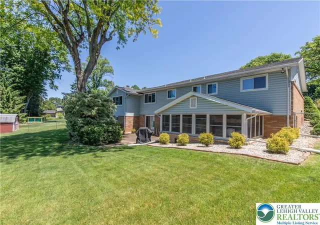 Photo 3 of Sale Pending at 4245 Windsor Pl, Center Valley, PA 18034 | MLS# 783730 | Listing updated on 2026-09-08