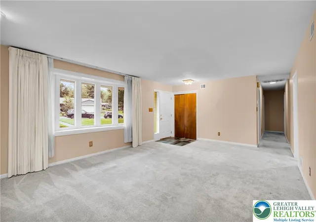 Photo 4 of Sale Pending at 4245 Windsor Pl, Center Valley, PA 18034 | MLS# 783730 | Listing updated on 2026-09-08