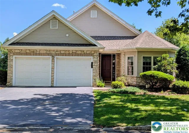 Photo 1 of Sale Pending at 72 S Glenmoor Cir, Easton, PA 18045 | MLS# 783696 | Listing updated on 2026-09-30