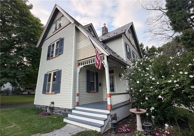 Photo 1 of Single family home for sale at 507 E Station Ave, Coopersburg, PA 18036 | MLS# 783998 | Listing updated on 2026-09-14