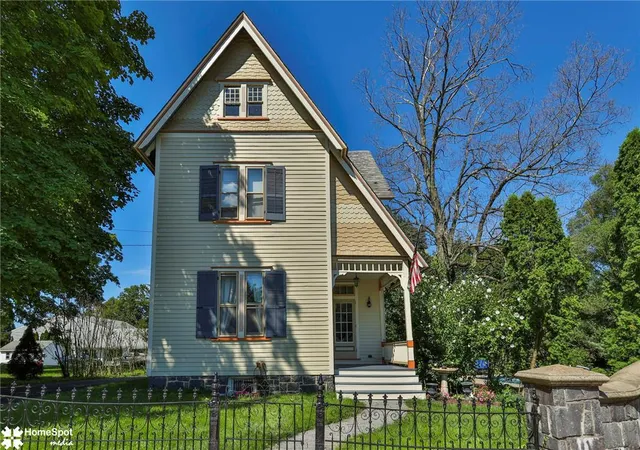 Photo 2 of Single family home for sale at 507 E Station Ave, Coopersburg, PA 18036 | MLS# 783998 | Listing updated on 2026-09-14