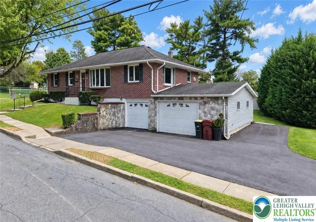 Photo 3 of Sale Pending at 802 Maryland St, Whitehall, PA 18052 | MLS# 784035 | Listing updated on 2026-09-18
