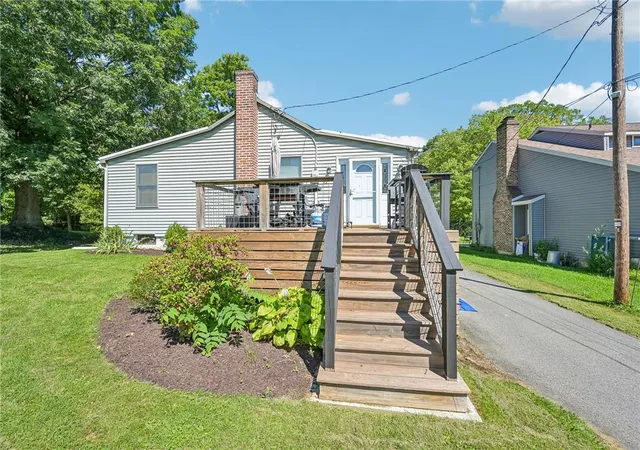 Photo 1 of Sale Pending at 1749 Minesite Rd, Allentown, PA 18103 | MLS# 784050 | Listing updated on 2026-09-16