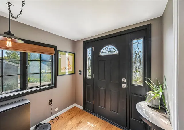 Photo 3 of Sale Pending at 1749 Minesite Rd, Allentown, PA 18103 | MLS# 784050 | Listing updated on 2026-09-16