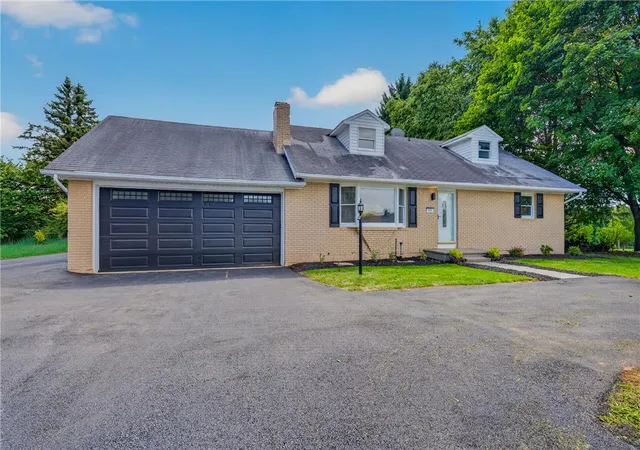 Photo 1 of Sale Pending at 524 Clyde St, Nazareth, PA 18064 | MLS# 784070 | Listing updated on 2026-10-02