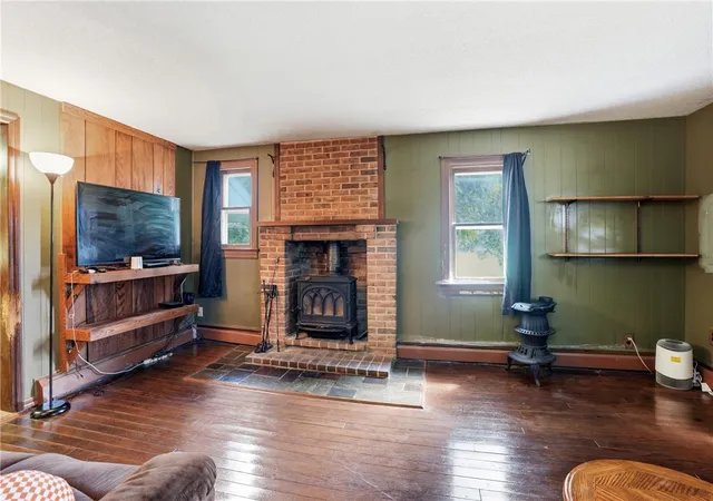 Photo 4 of Sale Pending at 3573 Lower Saucon Rd, Hellertown, PA 18055 | MLS# 783356 | Listing updated on 2026-09-15