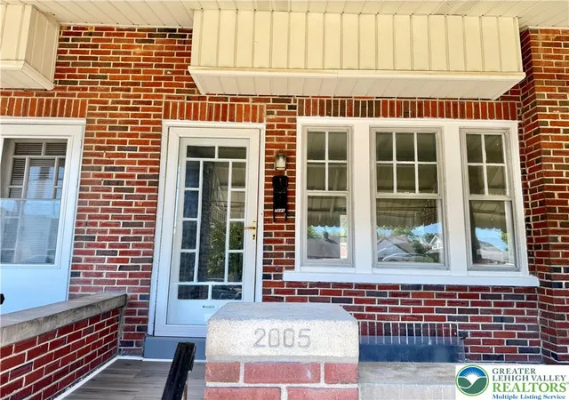 Photo 2 of Sale Pending at 2005 W Washington St, Allentown, PA 18104 | MLS# 784093 | Listing updated on 2026-09-14