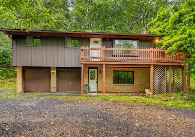 Photo 1 of Sale Pending at 1570 Astolat Rd, Effort, PA 18330 | MLS# 784101 | Listing updated on 2026-09-19