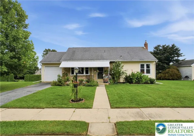 Photo 3 of Sale Pending at 603 South 25th, Allentown, PA 18104 | MLS# 784087 | Listing updated on 2026-09-16