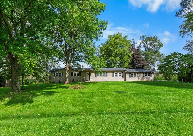 Photo 2 of Sale Pending at 6251 Locust Rd, Bath, PA 18014 | MLS# 784126 | Listing updated on 2026-09-18