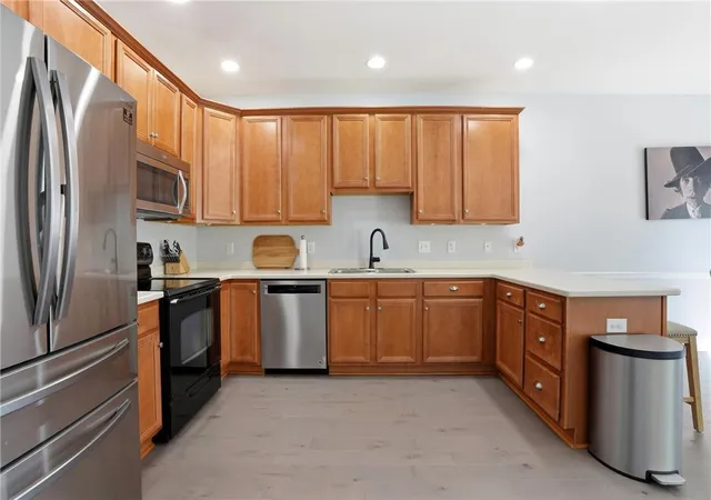 Photo 3 of Sale Pending at 308 Maple Ct, Alburtis, PA 18011 | MLS# 784147 | Listing updated on 2026-09-14