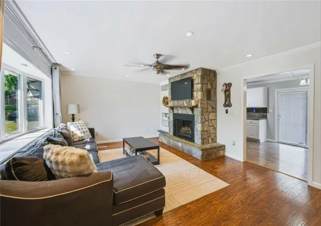 Photo 3 of Sale Pending at 1242 Walnut Ln, Macungie, PA 18062 | MLS# 783933 | Listing updated on 2026-09-15