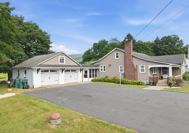 Photo 2 of Sale Pending at 78 Bangor Jct Rd, Bangor, PA 18013 | MLS# 784171 | Listing updated on 2026-09-21