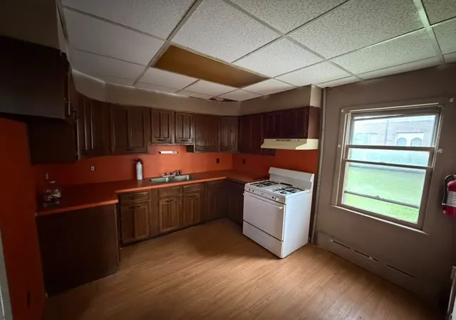 Photo 2 of Multi family home for sale at 833 Walnut Ave, Easton, PA 18042 | MLS# 784187 | Listing updated on 2026-09-17